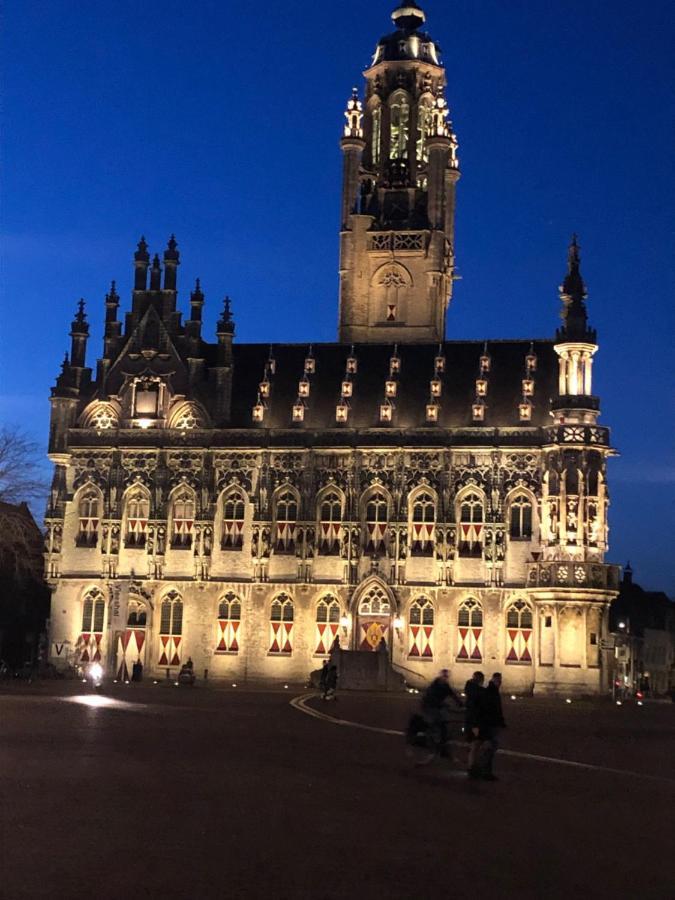 Bed & Breakfast Adrichem En Scherpenseel Middelburg Exterior foto